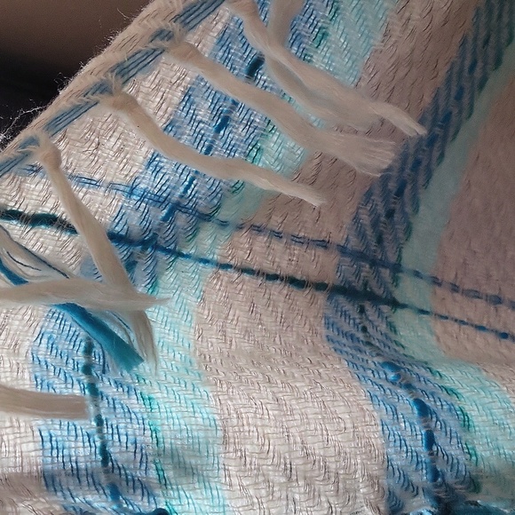 Loft scarf - Picture 3 of 3